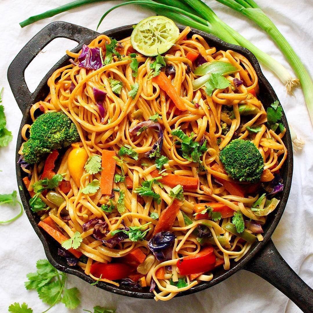 Whole-wheat Noodles in Coconut Milk-Peanut Sauce – Bir Diyet