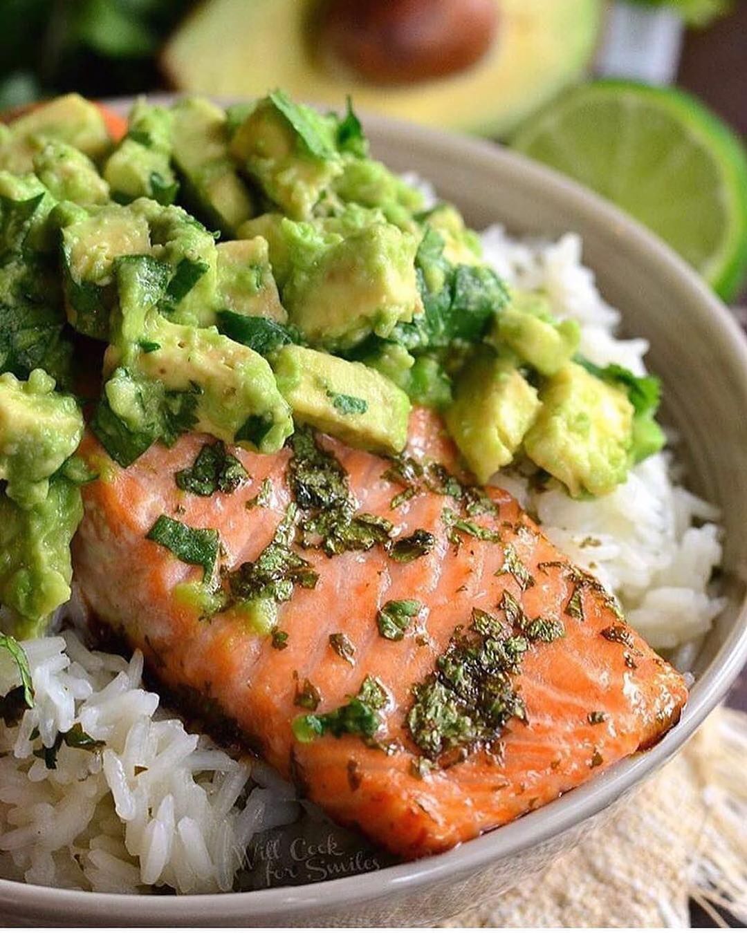Beautiful honey, lime, and cilantro flavors come together is this tasty salmon r…