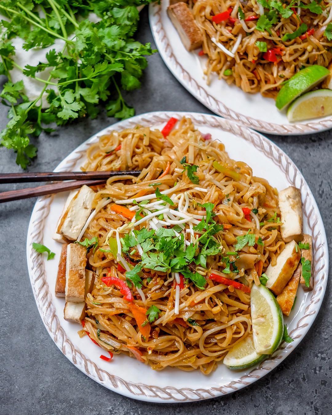 Send noods —stir-fried rice noodles with a peanut sauce! I’ll share a ...